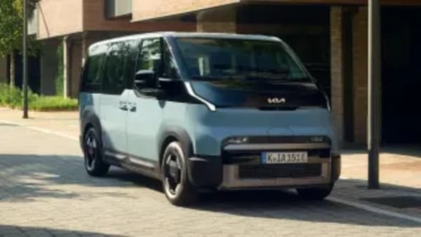 Kia PV5 Passenger, el eléctrico de 7 plazas con 785 litros de maletero