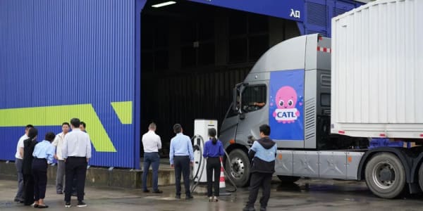 Octopus Energy y CATL lanzan una red de intercambio de baterías para camiones eléctricos en Europa