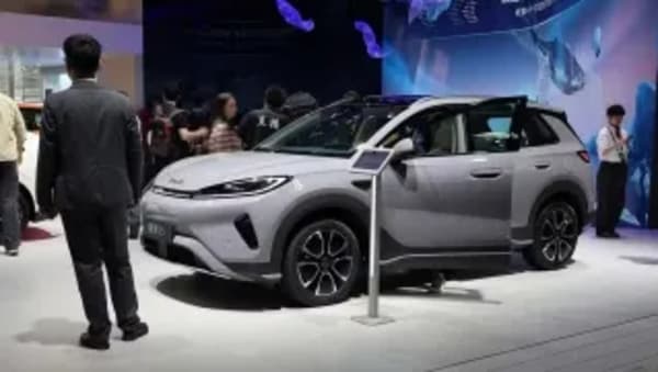 China, fin de las ayudas a coches enchufables por su alta cuota de mercado