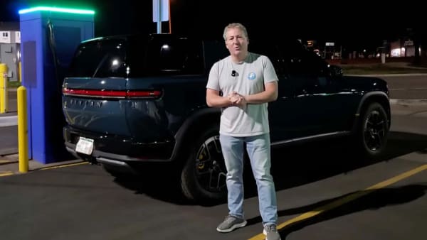 Rivian R2, carga del 10 al 80% más rápida de lo anunciado con un truco