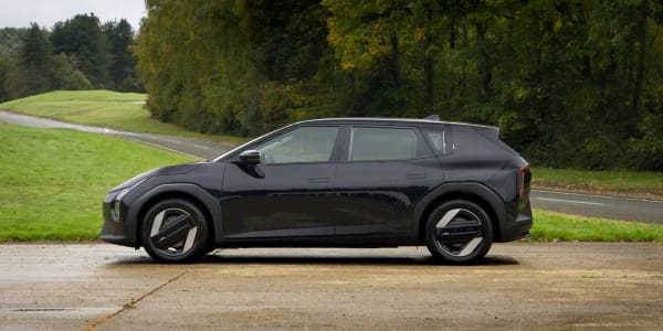 Kia EV4, el compacto eléctrico estrena tracción total en Europa