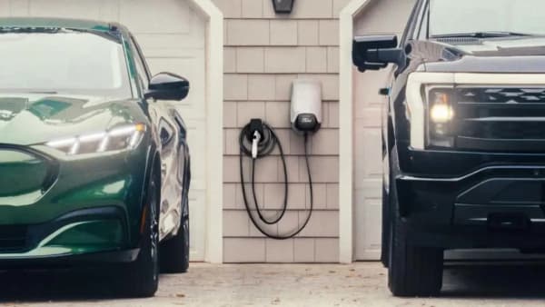 Ford, cargador doméstico gratis con la compra de tu coche eléctrico hasta 2026