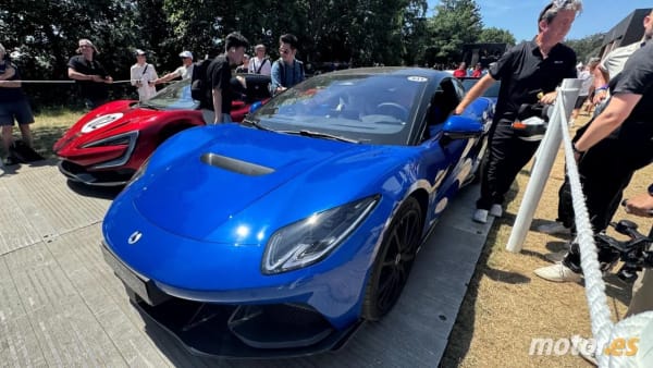Denza Z Racing, la versión más agresiva del superdeportivo chino