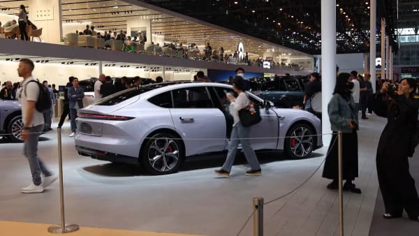 Hainan, China, prohibirá la venta de coches de gasolina en 2030