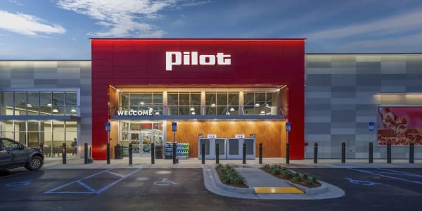 Pilot Travel Centers, 300 ubicaciones de carga rápida de CC en EE. UU.