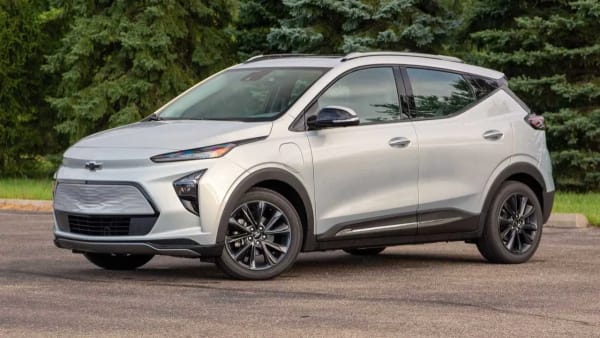 Coches eléctricos de segunda mano, suben por el aumento del precio de la gasolina