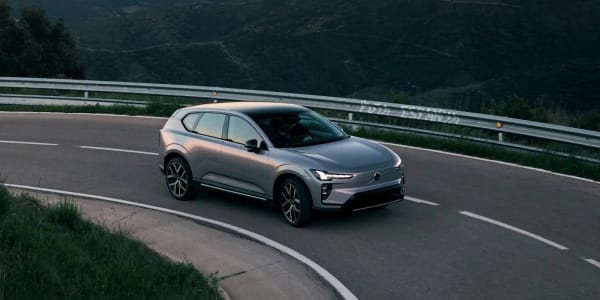 Volvo EX60, el SUV eléctrico con 330 millas de autonomía EPA, llega en 2027