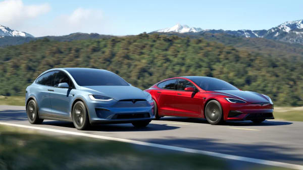 Tesla Model S y Model X, Musk promete "código abierto", pero hay escepticismo