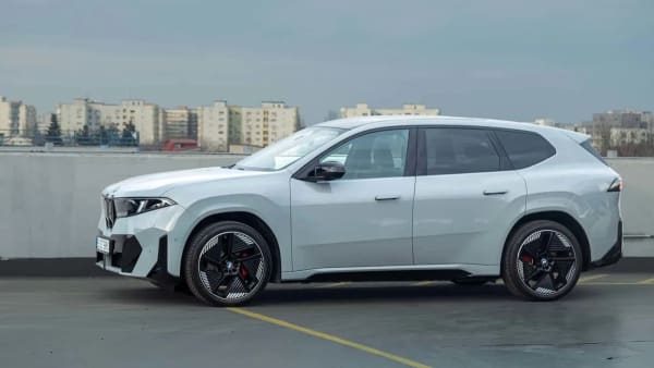 BMW iX3, 50.000 unidades producidas en 9 meses, la demanda casi duplica la oferta