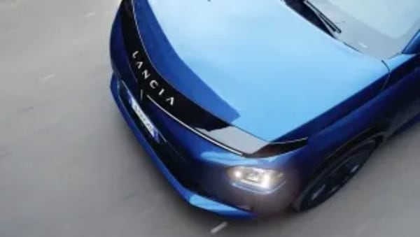 Lancia Ypsilon, el utilitario eléctrico que logra 771 km de autonomía real