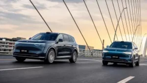 Coches autónomos en China, el gobierno podría prohibir sus luces azules