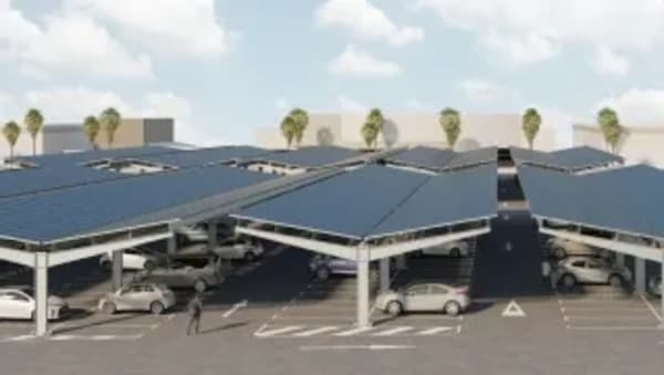 Dejarán de ser simples aparcamientos: Barcelona quiere cubrirlos con miles de placas solar