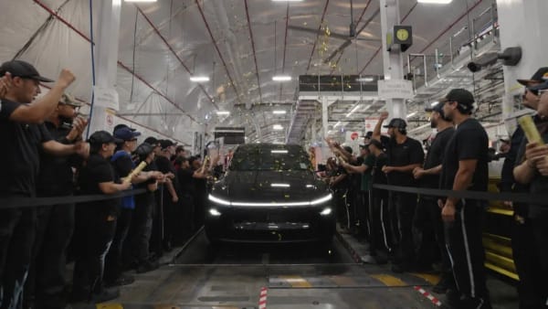 Tesla, 10 millones de coches fabricados en el mundo, un Model Y de Fremont