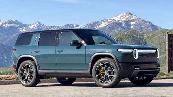 Rivian R2, el SUV eléctrico todoterreno que te permite derrapar