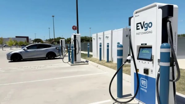 EVgo, más de 500 cargadores rápidos en centros comerciales de EE. UU.