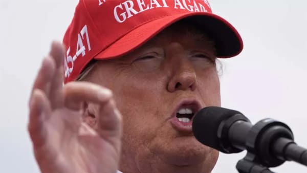 Donald Trump, sus burlas a los coches eléctricos y el lento avance en EE.UU.