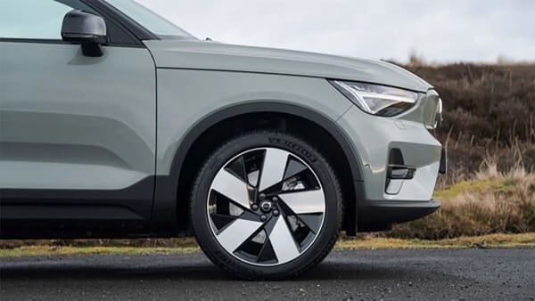 Volvo EX50, el nuevo SUV eléctrico que llegará en 2027 para competir con Tesla Model Y