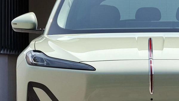 Hongqi, la marca china de lujo que llega a España con SUV eléctricos de 500 CV