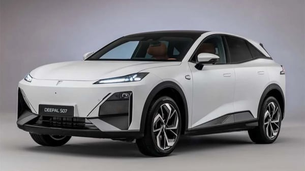 Changan DEEPAL S07, carga a 200 kW y 500 km WLTP, mantiene precio
