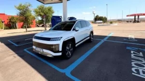 Hyundai, recarga a 0,45€/kWh este verano con Zunder para sus coches eléctricos