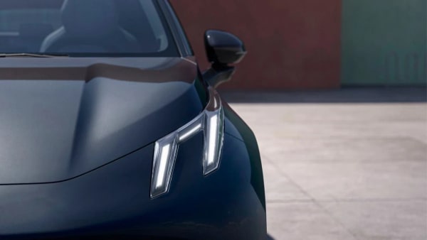 Lynk & Co 02, filtrado por error un nuevo coche eléctrico con kit deportivo