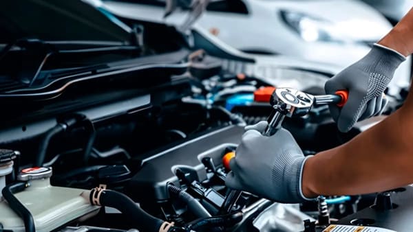 Averías en coches nuevos, la electrónica ya es más cara que el motor