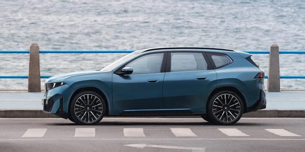 BMW iX3, cerca de 100.000 reservas globales con fuerte éxito en China