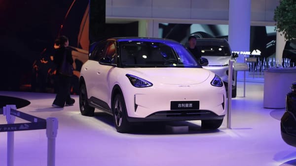 Geely Xingyuan y BYD Qin L, detectados fallos de producción en China