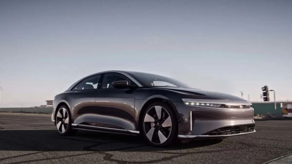 Lucid Air, llamada a revisión a 27.185 coches por riesgo de incendio