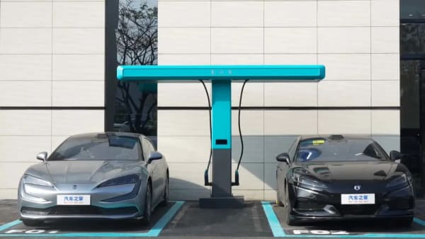BYD Flash Charging, su red ultrarrápida alcanza las 10.000 estaciones