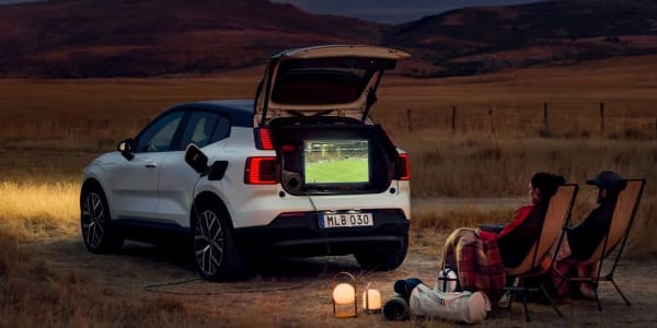 Volvo EX30, la actualización de software añade carga bidireccional V2L
