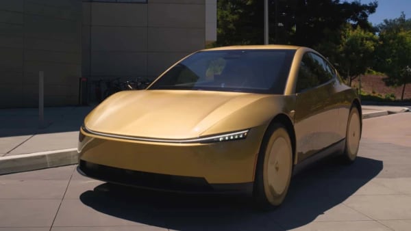 Tesla Cybercab, cómo frena el robotaxi sin líquido de frenos