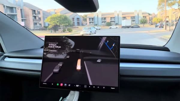 Tesla Cybercab, trayecto autónomo sin volante ni pedales en EE.UU.