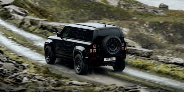 Defender, su nuevo SUV eléctrico compacto cazado en pruebas