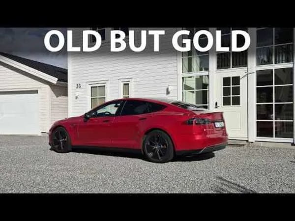 Tesla Model S P85, 13 años después sigue rindiendo a buen nivel