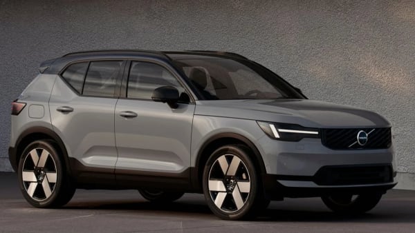 Volvo XC40, EX40 y EC40 se renuevan con Google Gemini y nuevo diseño