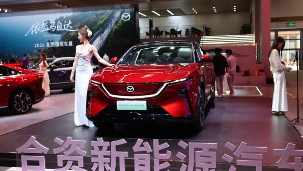 China NEV, las ventas minoristas caen un 10% con una cuota del 70,3%
