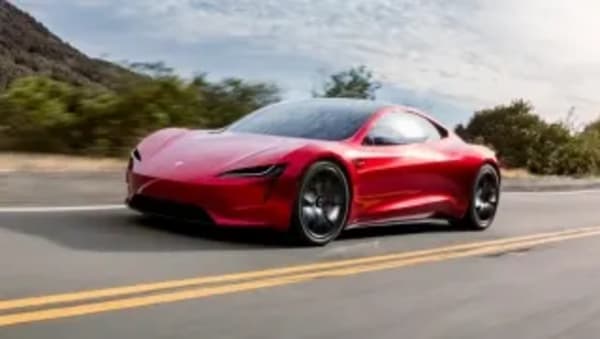 Tesla Roadster, presentación fijada para el próximo 1 de octubre