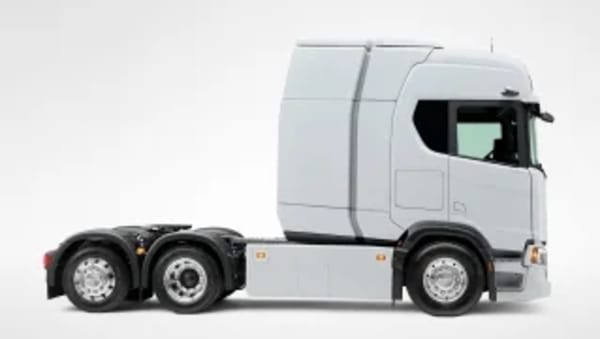 Scania camión eléctrico, 416 kWh tras la cabina para liberar el chasis