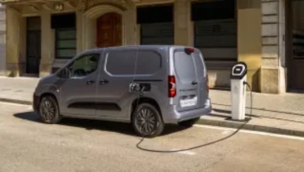 Peugeot E-Partner Active, la furgoneta eléctrica para el trabajo diario