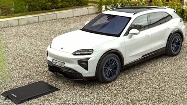 Porsche Cayenne Electric, carga inalámbrica a 11 kW por 7.000€