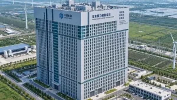 China construye una batería mecánica de 148 metros para energía eólica