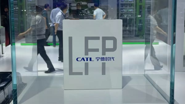 CATL Hungría, inicia la producción en pruebas en su planta de 100 GWh