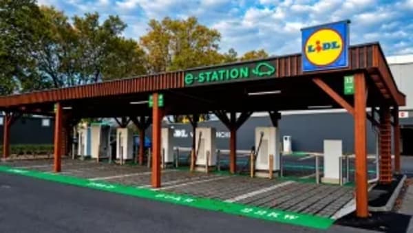 Lidl rebaja la recarga eléctrica, 50 kWh por solo 9€ en Europa