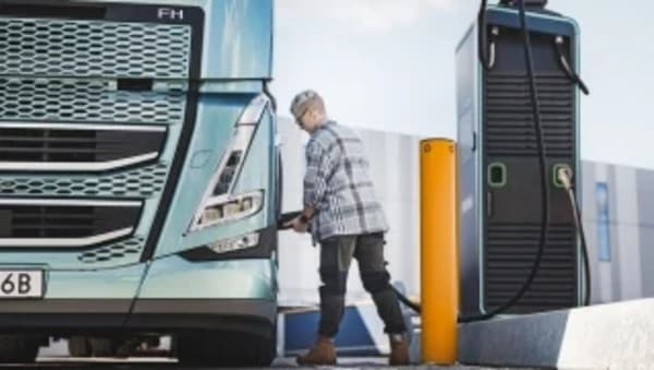 Europa necesitará 200 TWh para camiones eléctricos, España clave