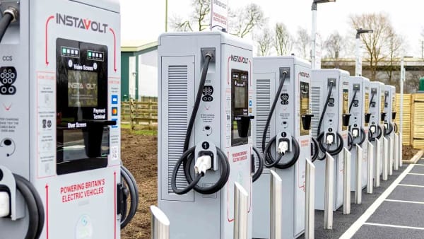 InstaVolt mantendrá los conectores CHAdeMO para coches eléctricos veteranos