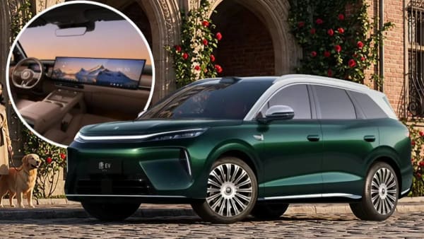 BYD Tang, interior con 35,4 pulgadas, de momento solo en China