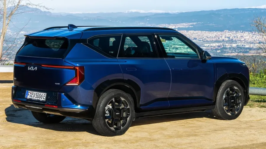 El Volkswagen ID. Tiguan de KIA entra en modo chollo: más de 7.000 € de descuento para el EV5 con 520 km de autonomía