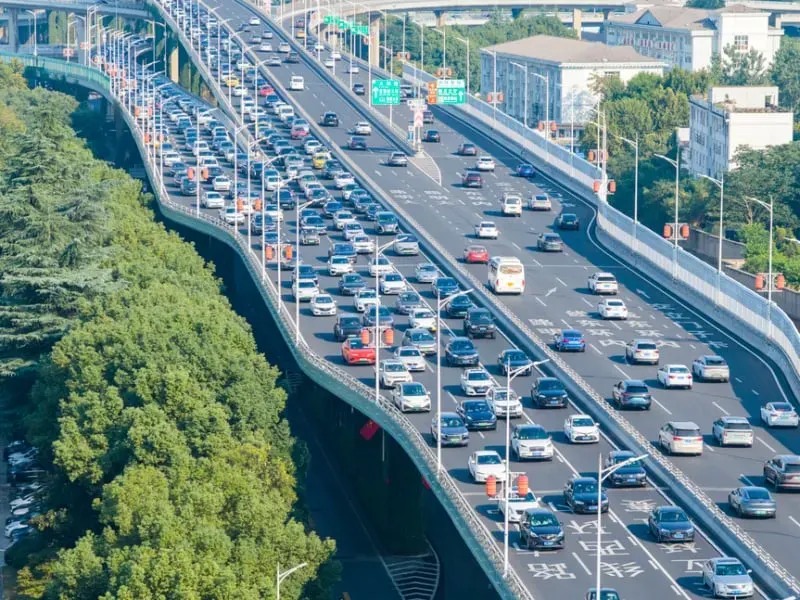 Las vacaciones más concurridas de China revelan que la eficiencia del intercambio de Nio triplica al Flash Charging de BYD