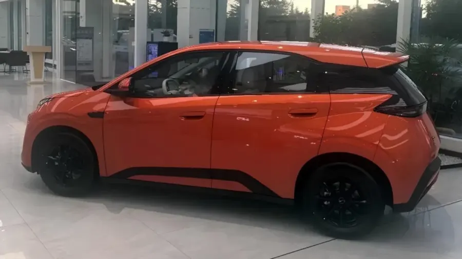 La segunda generación del BYD Seagull llega a los concesionarios en China antes de su lanzamiento